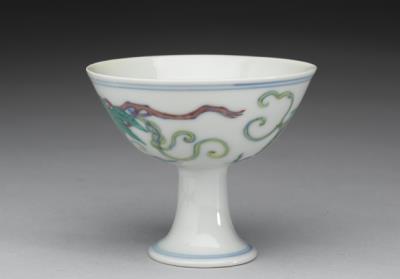 图片[3]-Stem Cup with Grape Vine Design in Doucai Painted Enamels, Chenghua reign (1465-1487), Ming dynasty-China Archive